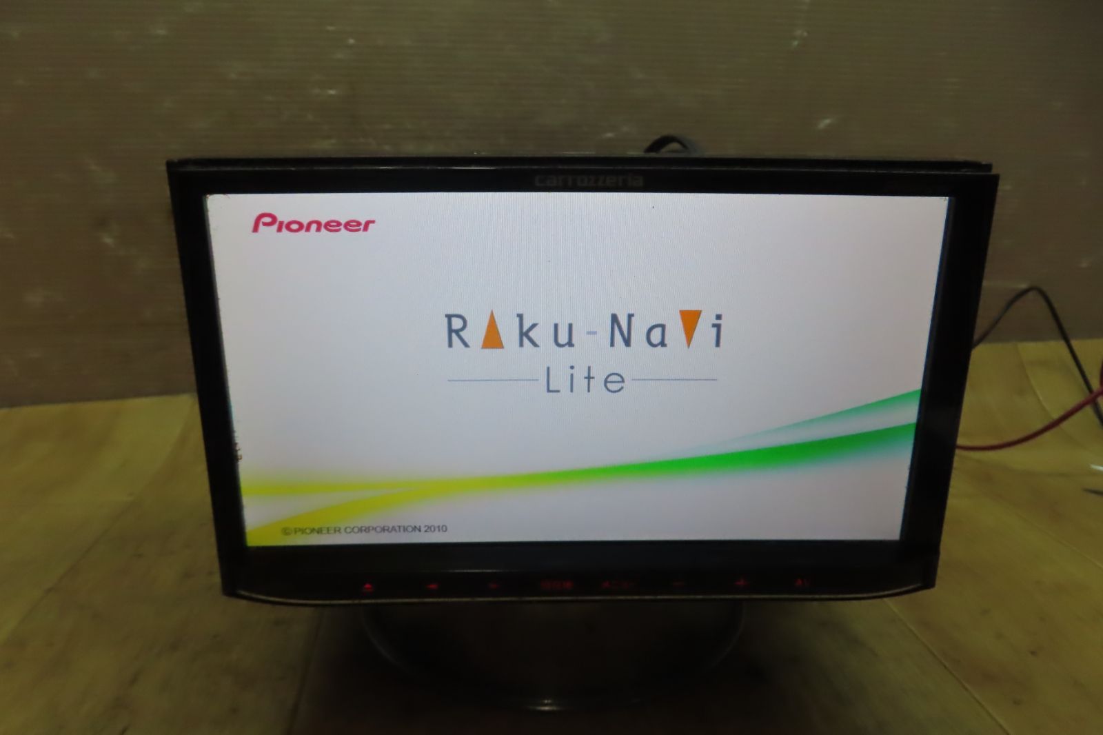 タッチパネル正常動作保証付F2361/カロッツェリア 　AVIC-MRZ99　SDナビ　地図2010年　地デジTVフルセグ/Bluetooth内蔵　CD DVD再生OK