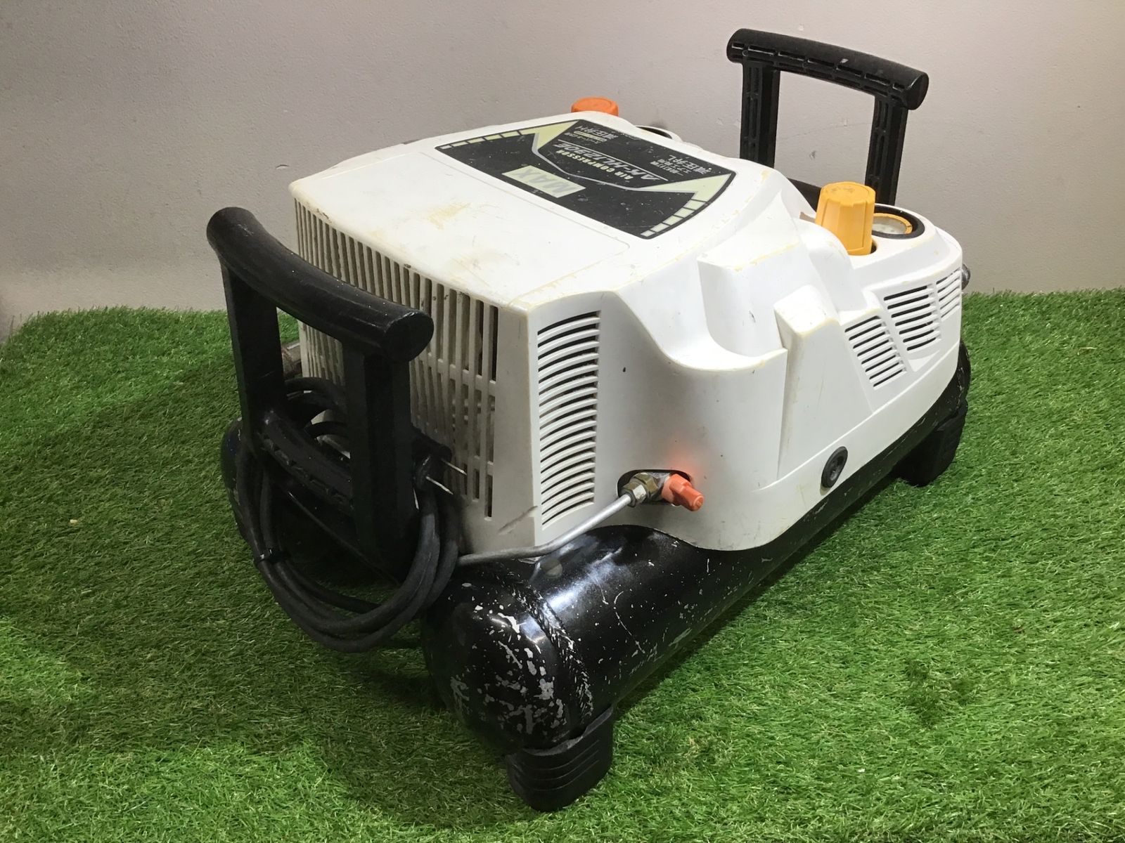 お得，得価 MAX スーパーエア・コンプレッサ AK-HL1230EⅡ