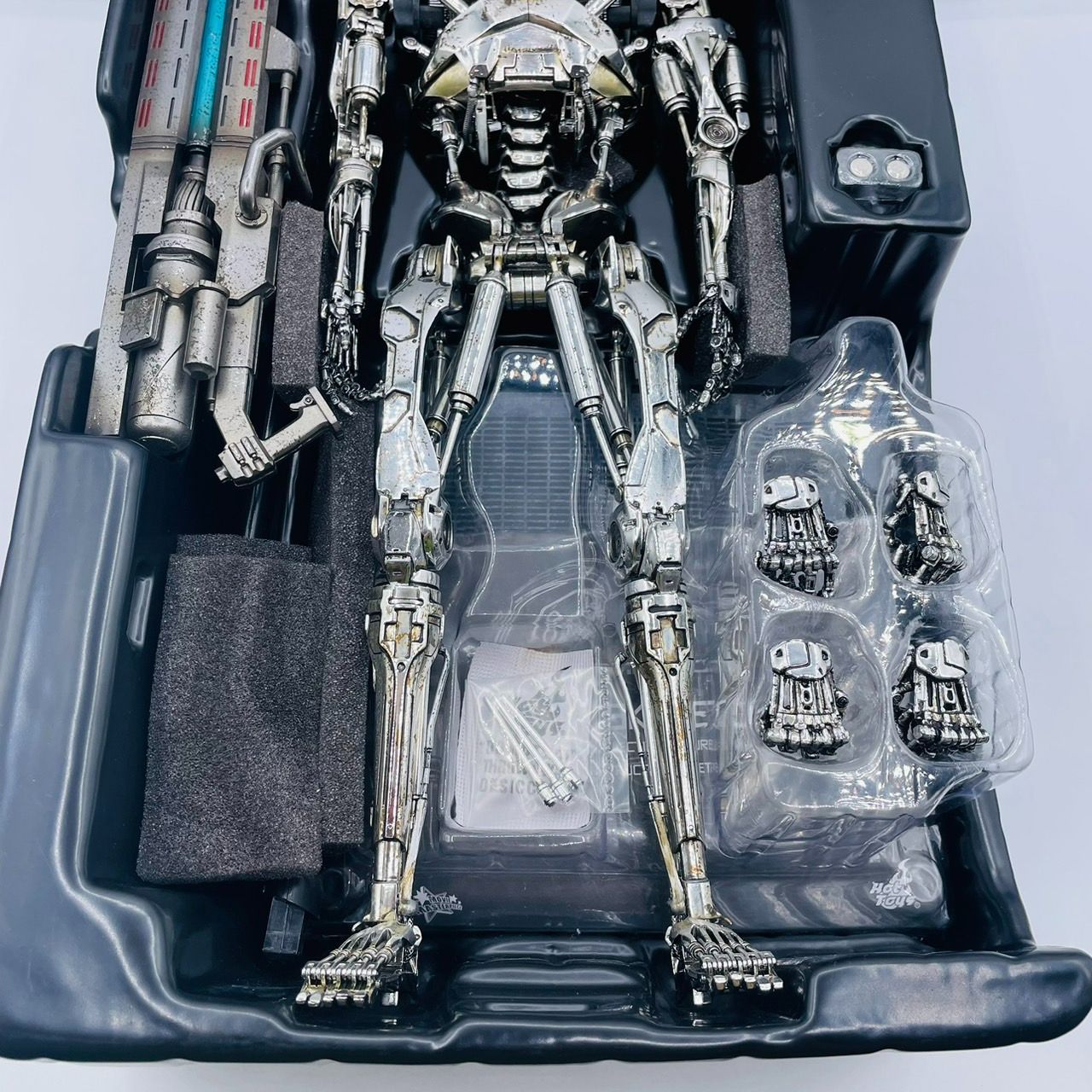 HOTTOYS ターミネーター 新起動 ジェネシス エンドスケルトン 1/6 フィギュア / ムービー マスターピース ホットトイズ  TERMINATOR GENISYS ENDOSKELETON - メルカリ