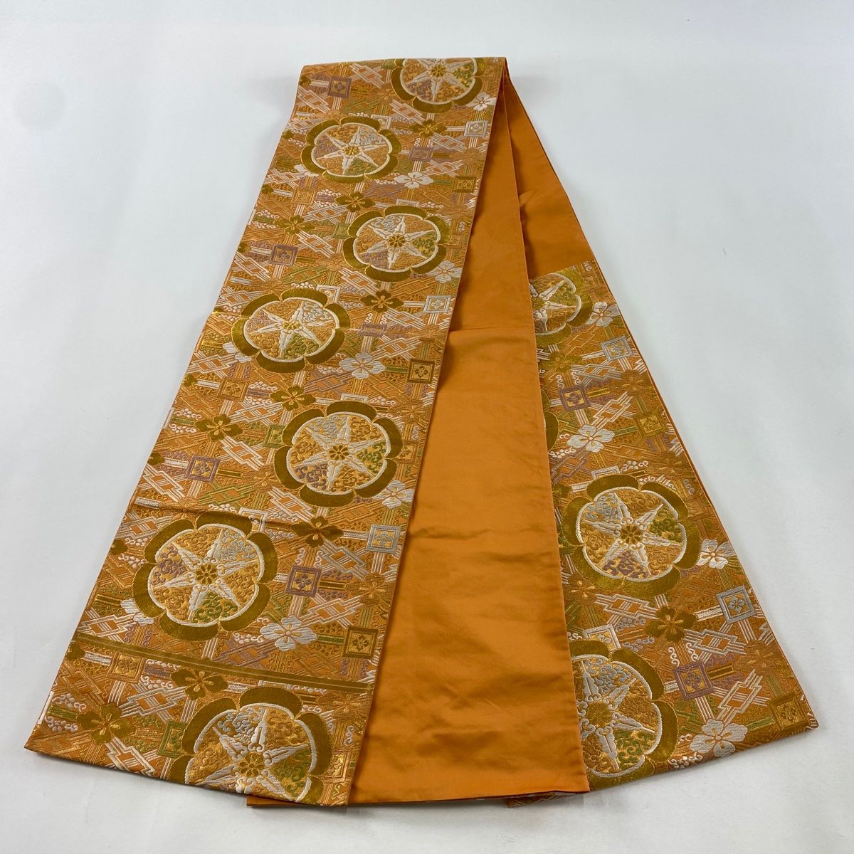 袋帯 秀品 落款 本家加納 華文 花菱 唐織 金糸 オレンジ 六通 正絹