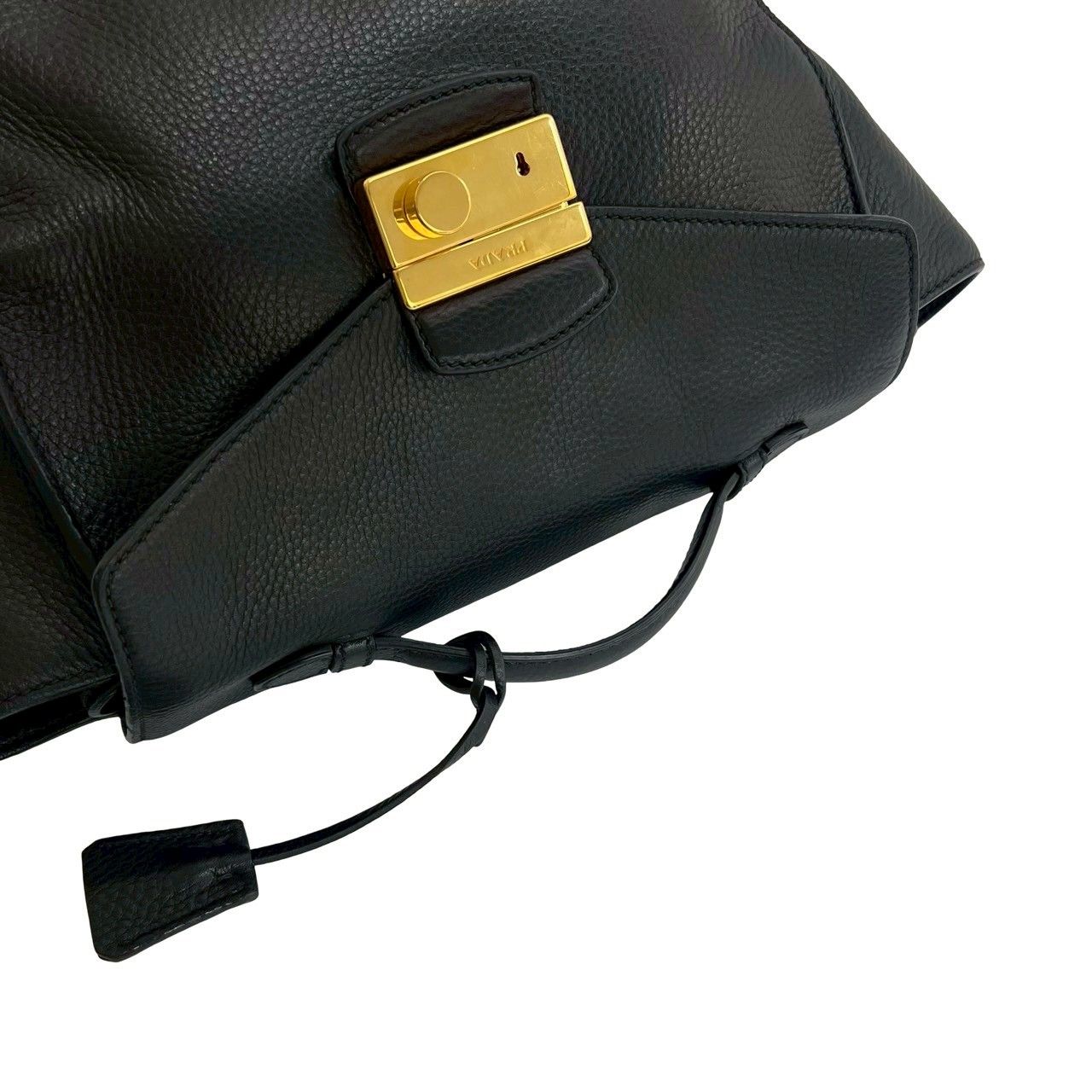 極 美品 鍵 袋付き PRADA プラダ ロゴ 金具 レザー 本革 2way