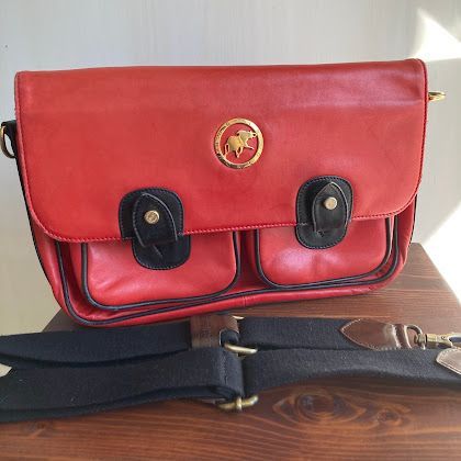 HUNTING WORLD ハンティングワールド メッセンジャーバッグ