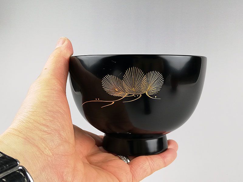 【超美品】輪島塗　夫婦椀　扇松沈金 輪島塗夫婦椀 椀の内底に松沈金 人気