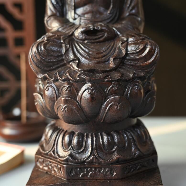 木彫り仏像　差し込み蓋木箱付 木彫り仏像差し込み蓋木箱付