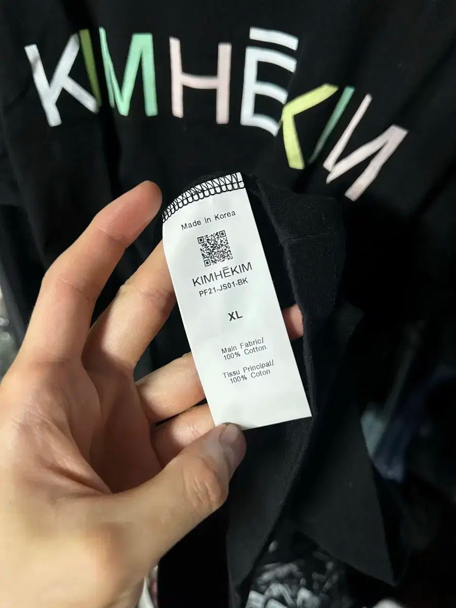 キム・ヘキム レインボー Tシャツ XL