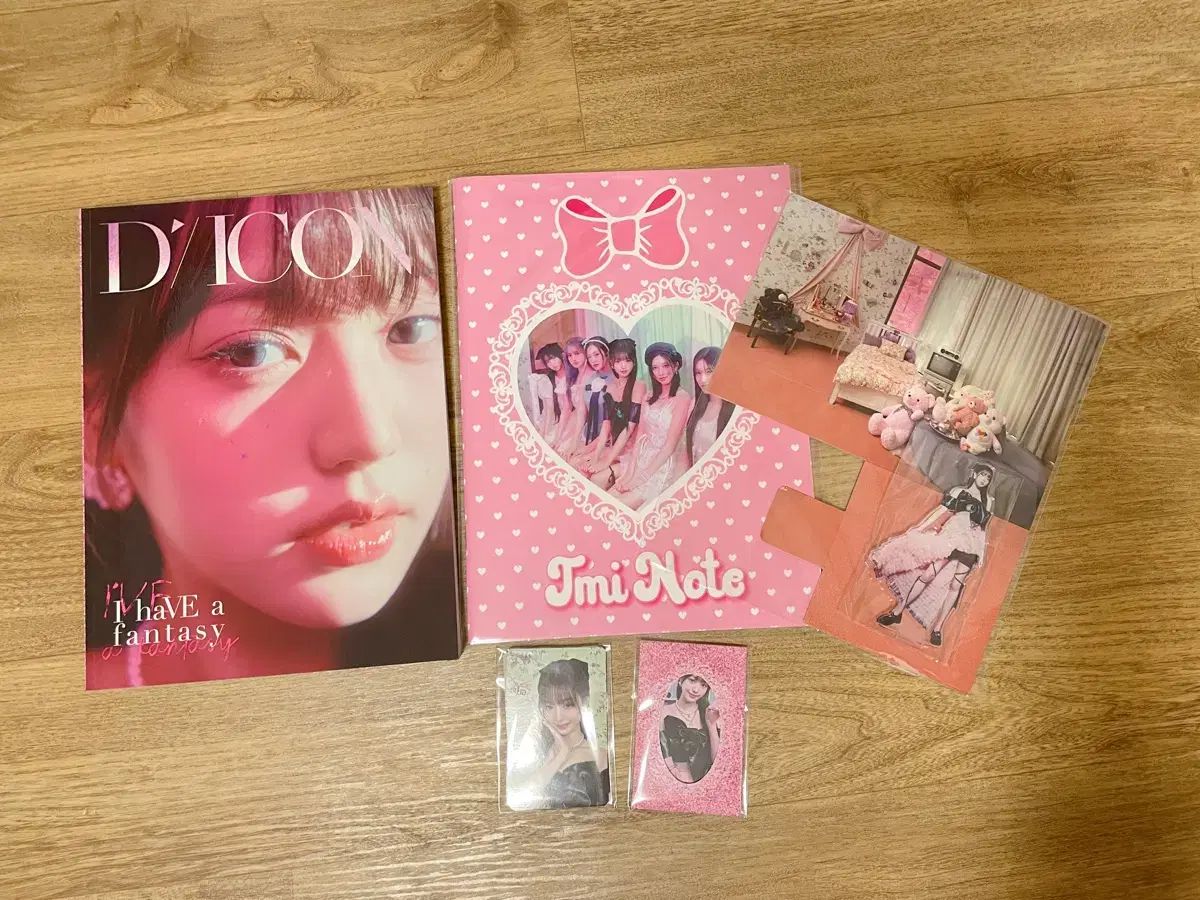 Outside the Box Papers Striped Paper Straws 7.75 Inches Light Blue