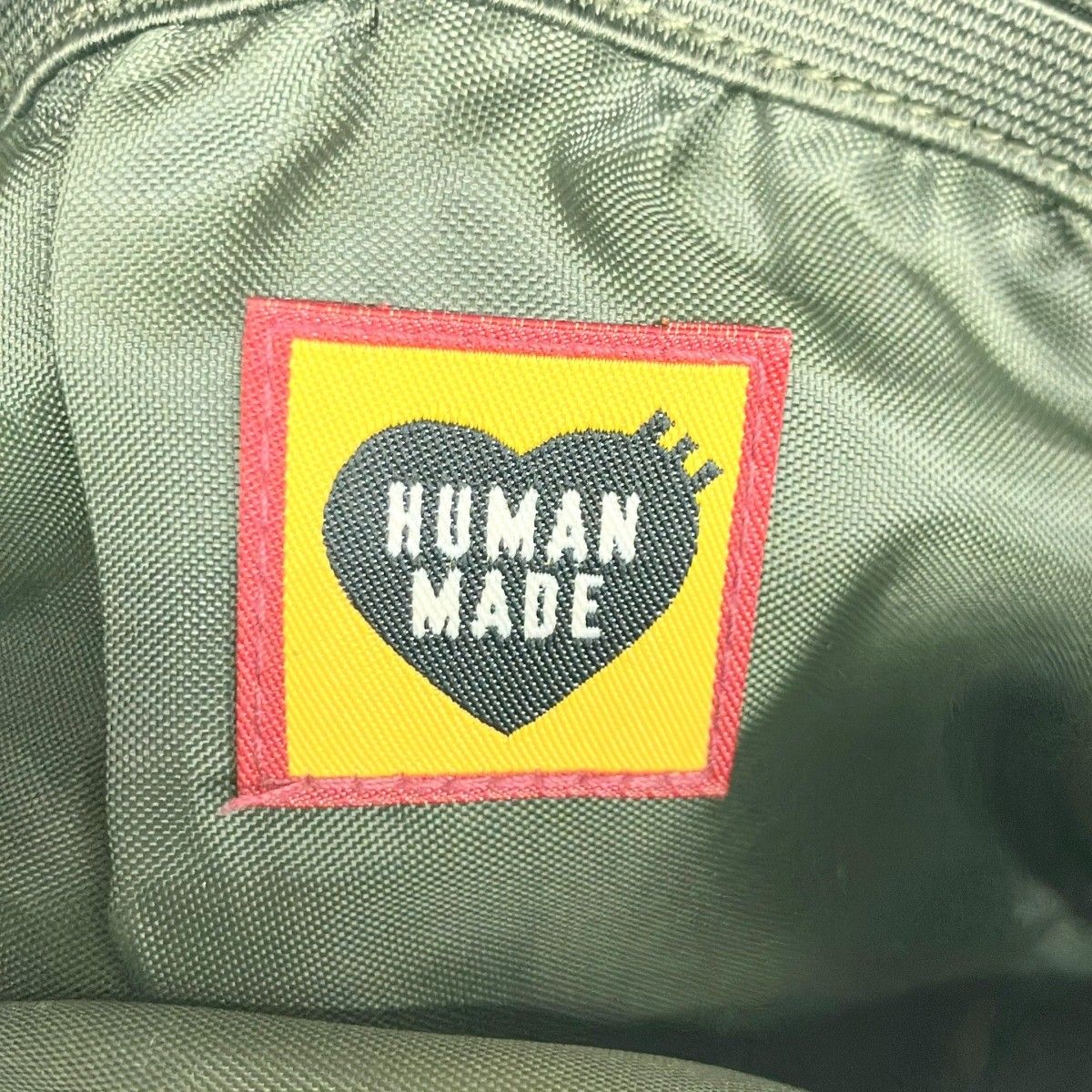 新品未使用 HUMAN MADE ミリタリーポーチ ショルダーバッグ カーキ 新品未使用 HUMAN MADE ミリタリーポーチ ショルダーバッグ カーキ