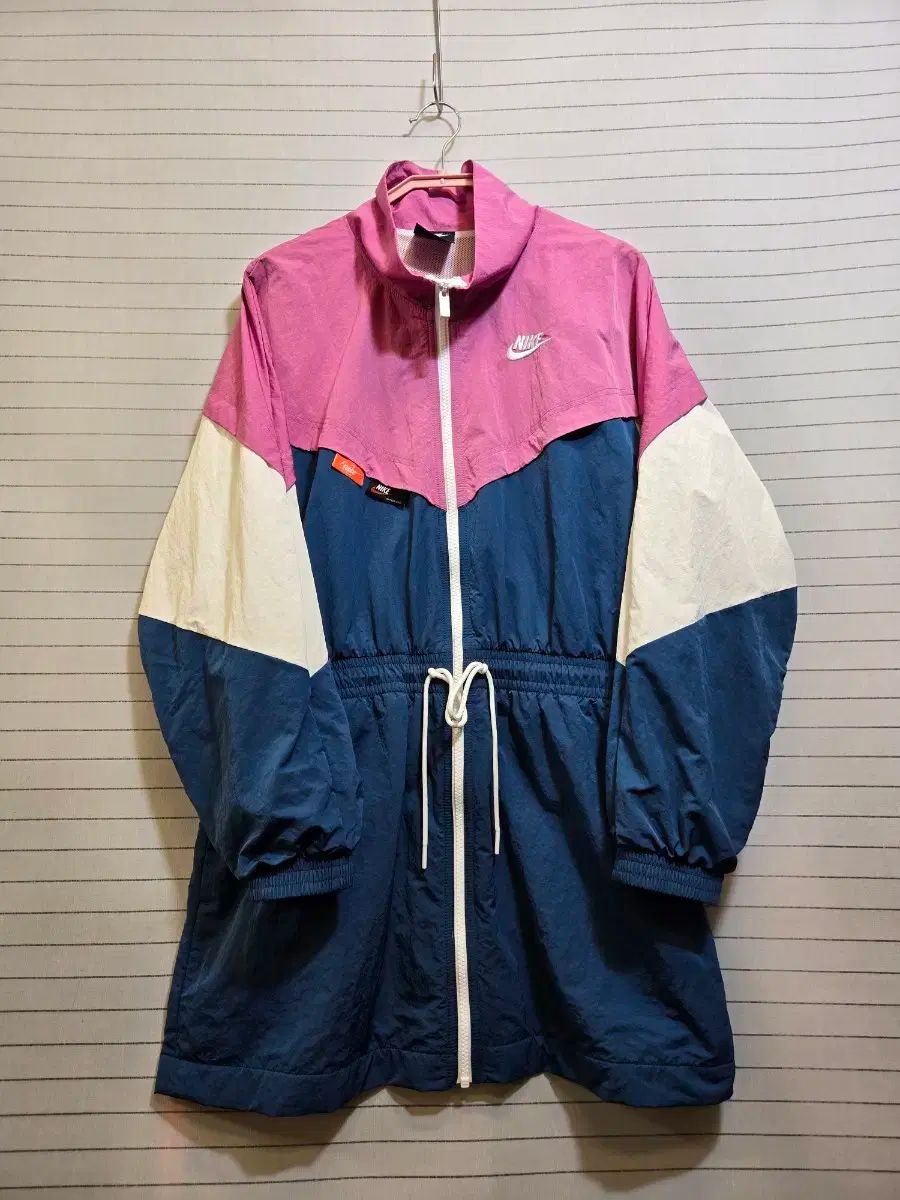 NIKE ナイキ マルチ ソルヒョン 防風 ブルゾン