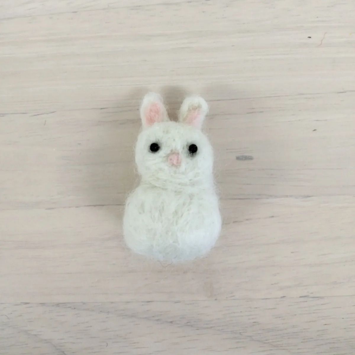 HA8-060 羊毛フェルト うさぎ マスコット2個セット - メルカリ