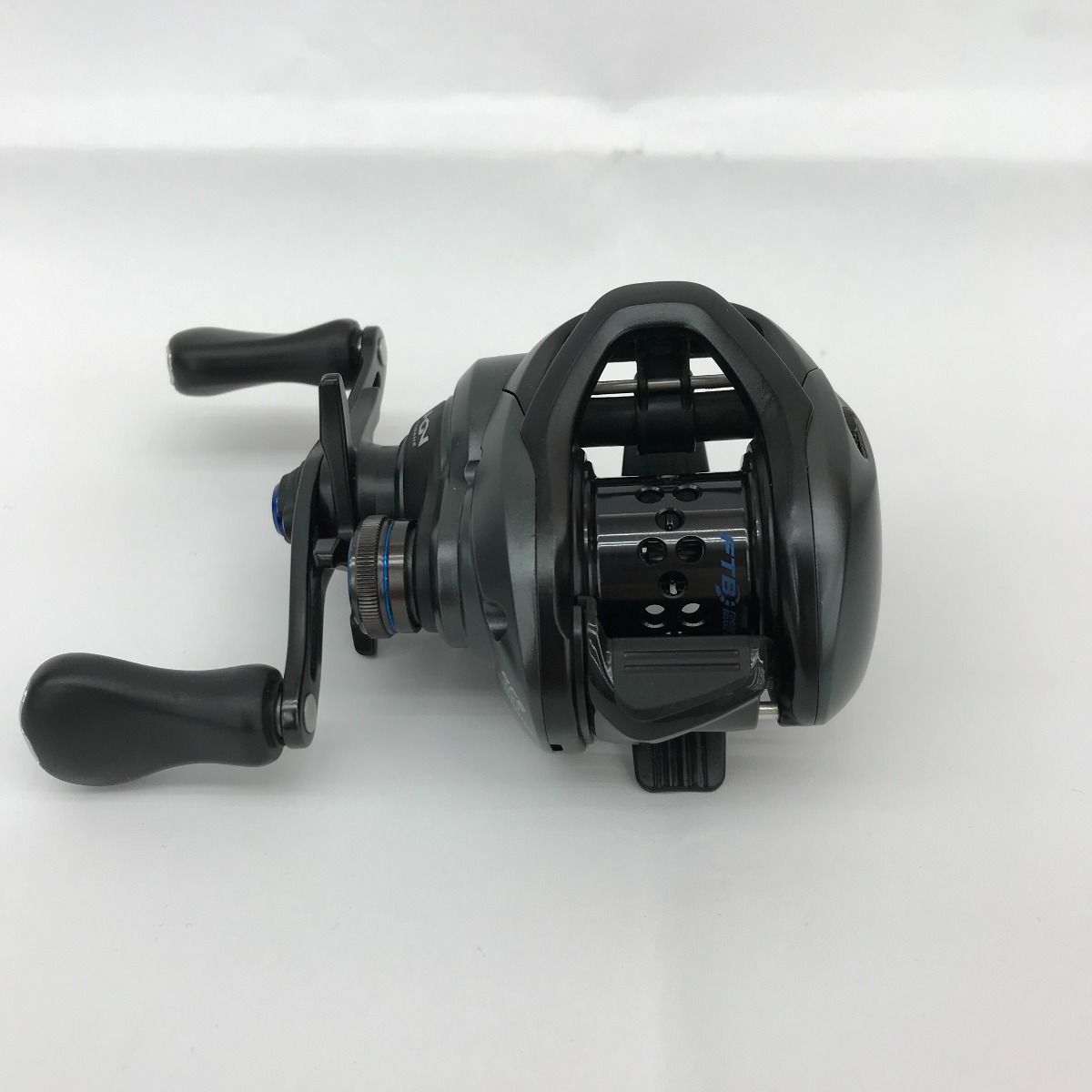 □□SHIMANO シマノ 21 SLX BFS XG LH 043719 箱付 ベイトリール - メルカリ