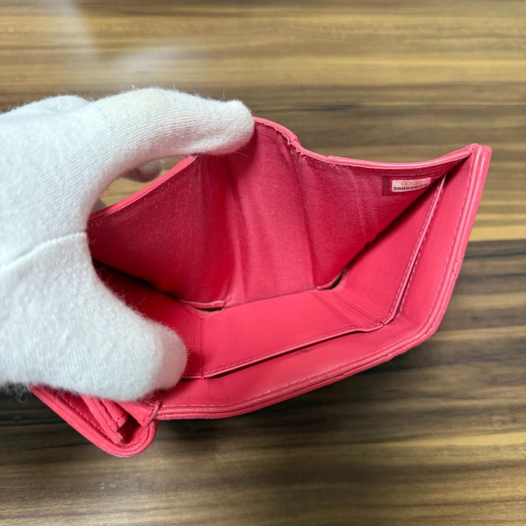 ⭐️美品 シールあり⭐️CHANEL 19 三つ折り 財布 マトラッセ