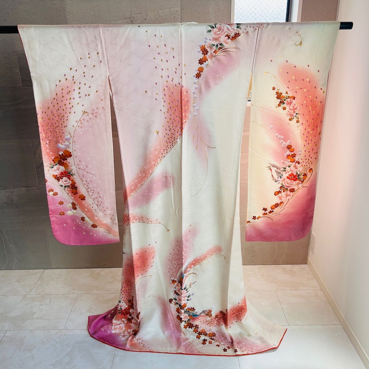 振袖 着物 華やか ピンク系 花 ハート 管理番号KKVMI68