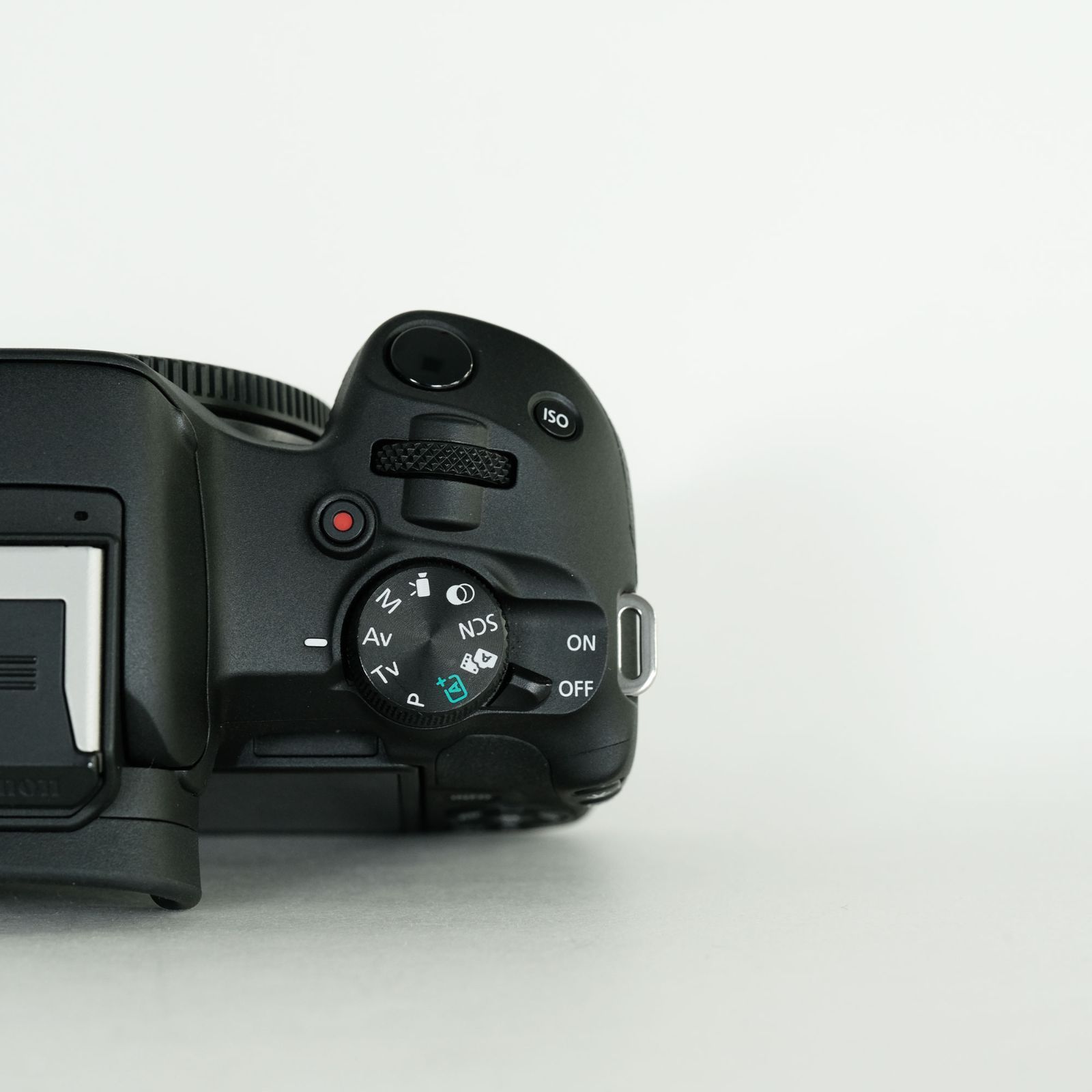 美品｜シャッター回数1,000回以下] Canon EOS R50 [ボディ