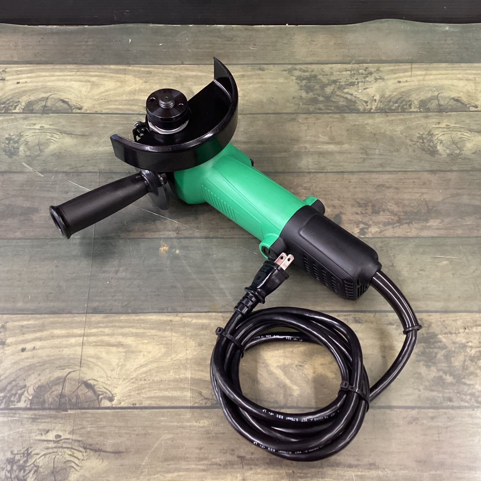 〇HiKOKI(旧日立工機) 電気ディスクグラインダ 砥石外径125mm 穴径22mm AC100V ソフトスタート、再起動防止機能付き G13SH6(SSS) 【東大和店】