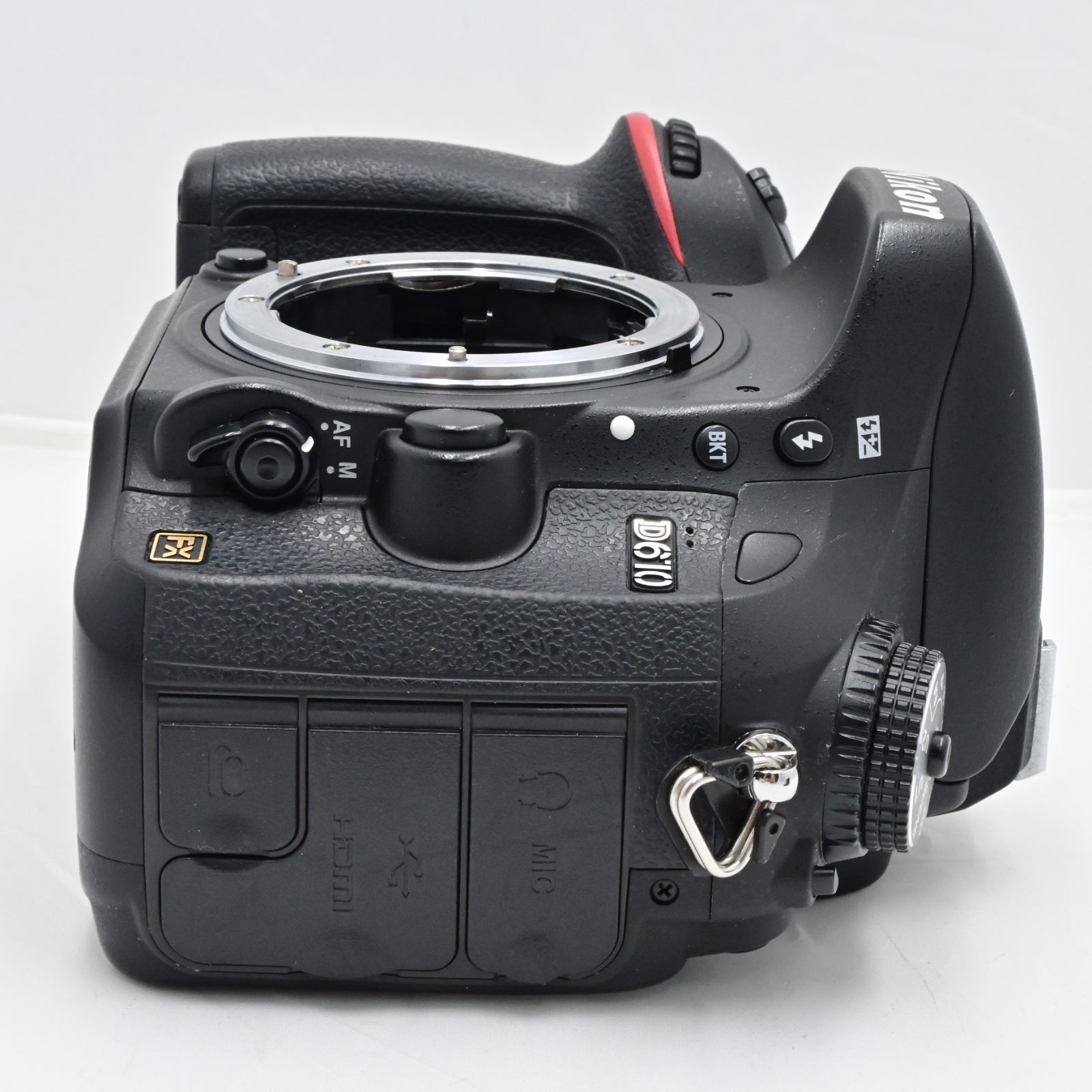 シャッター回数『5900』ニコン Nikon デジタル一眼レフカメラ D610-