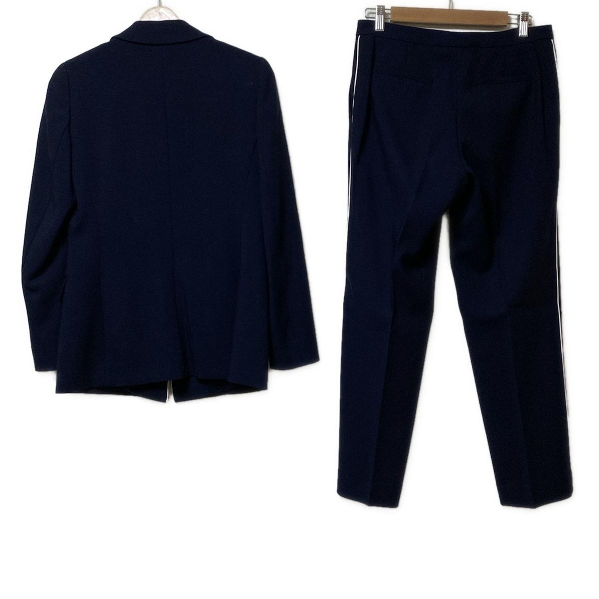 ESCADA エスカーダ レディースパンツスーツ レディース - ダークネイビー×白