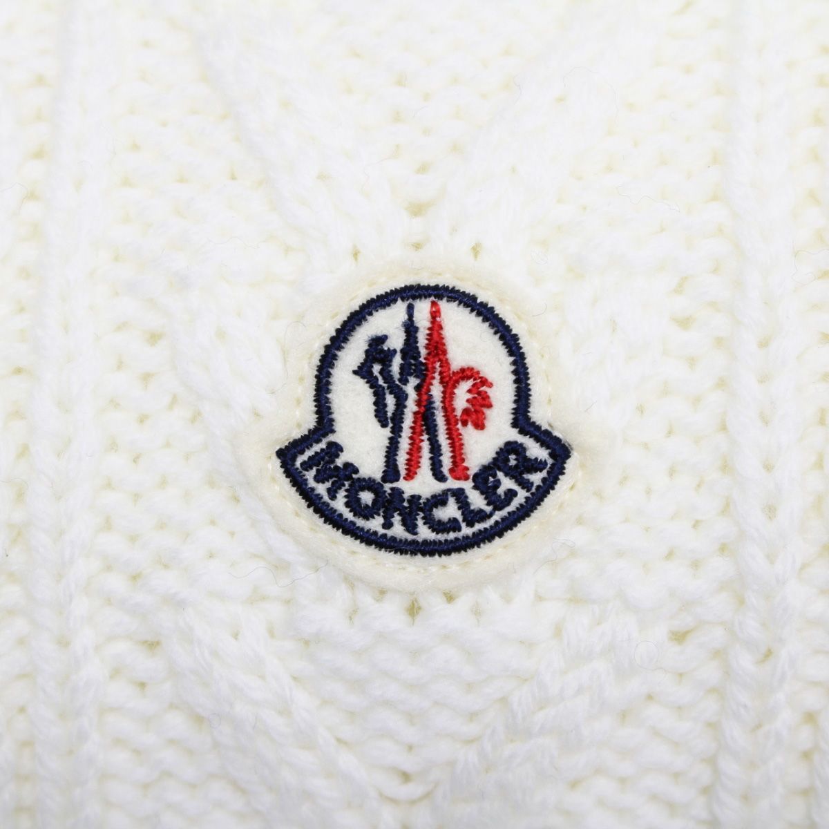 133 MONCLER モンクレール 9974400 A9146 ホワイト マフラー