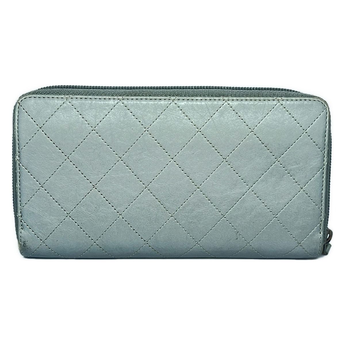 CHANEL シャネル 長財布 マトラッセ シルバー ラウンドファスナー シルバー金具 レザー