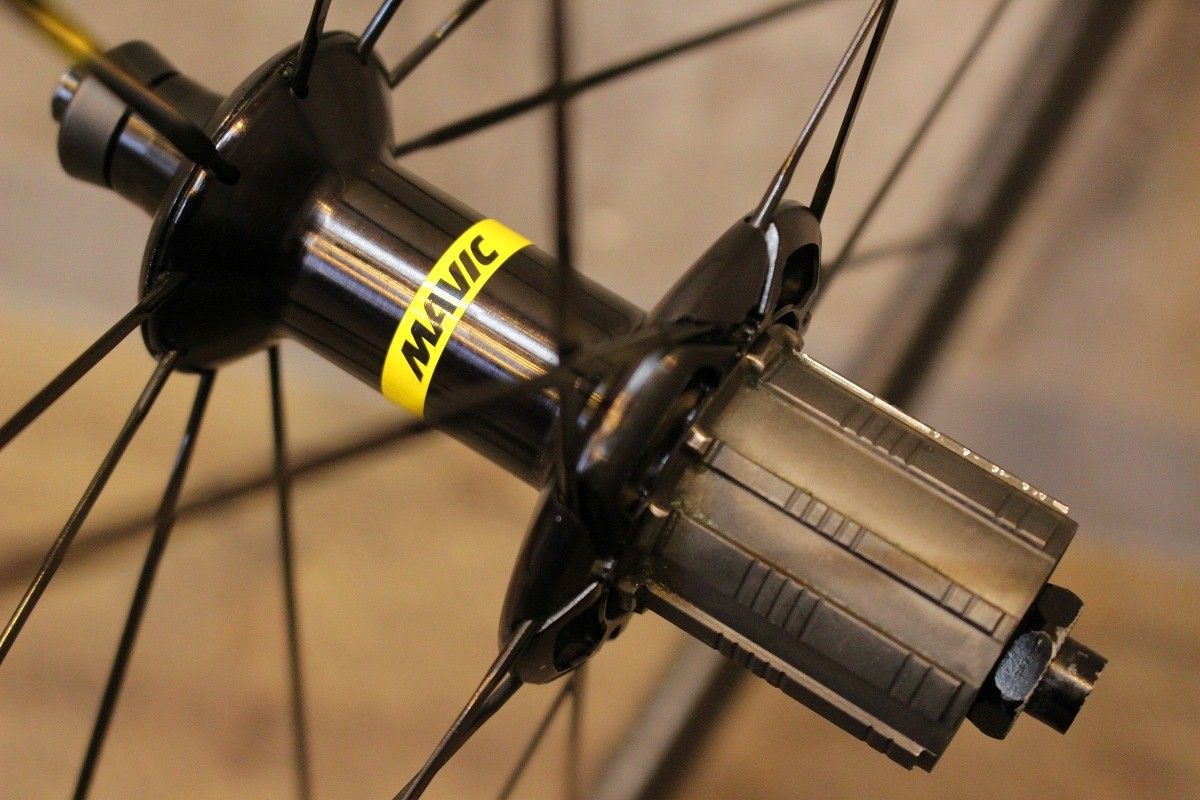 マヴィック MAVIC コスミック カーボン COSMIC CARBONE 40C