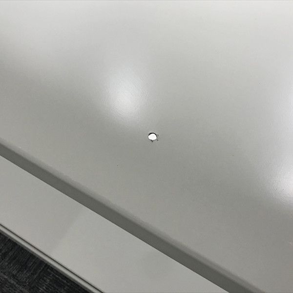 セミボルトレス