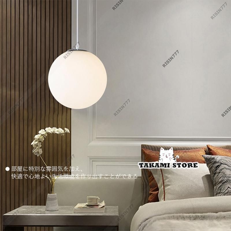 短期間出品 引掛けシーリング対応 アンティーク調 シャンデリア ホワイトタイプ 短期間出品 引掛けシーリング対応 アンティーク調 シャンデリア