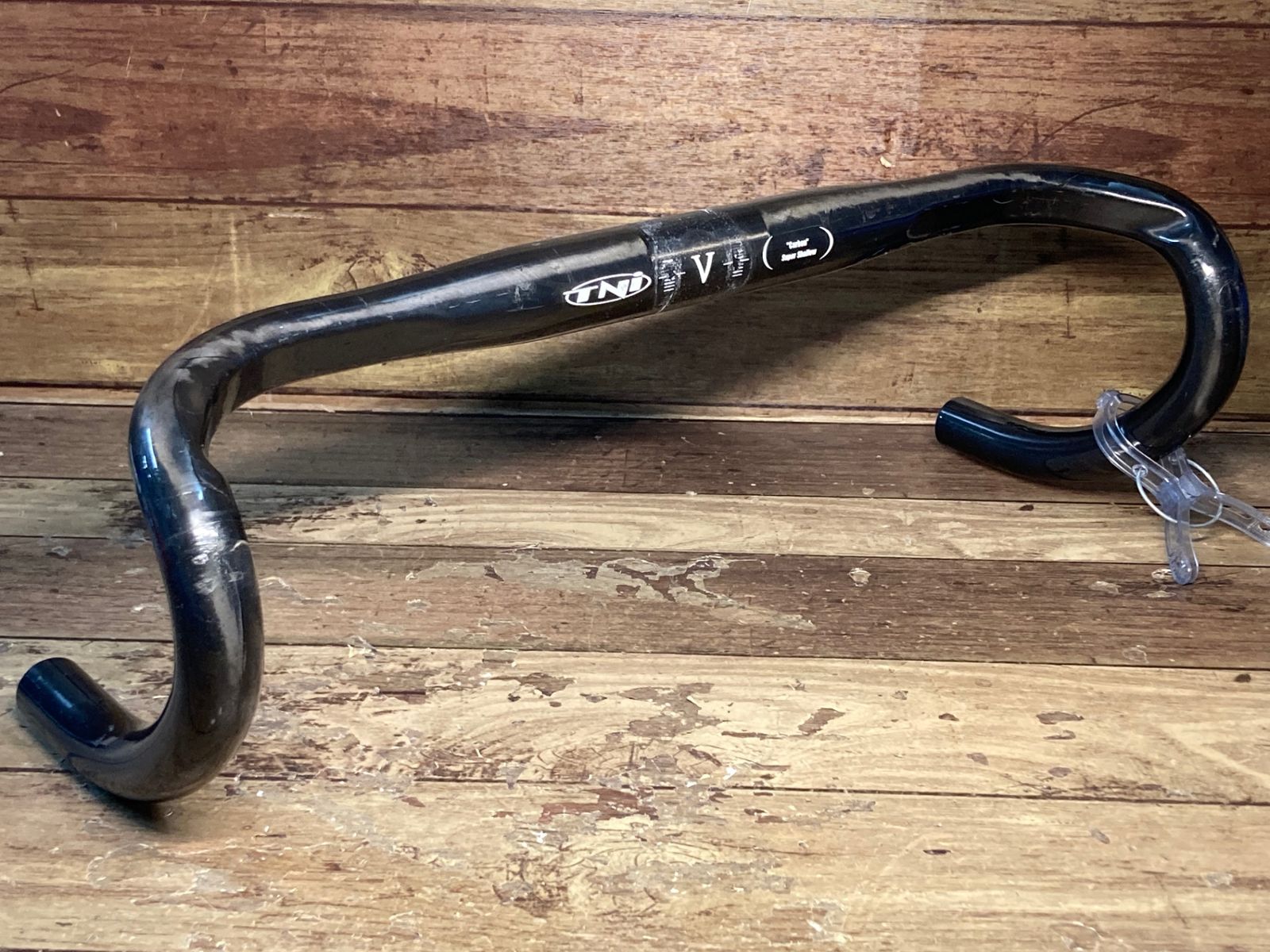 TNI Carbon super shallow ハンドルバー C-C400mm