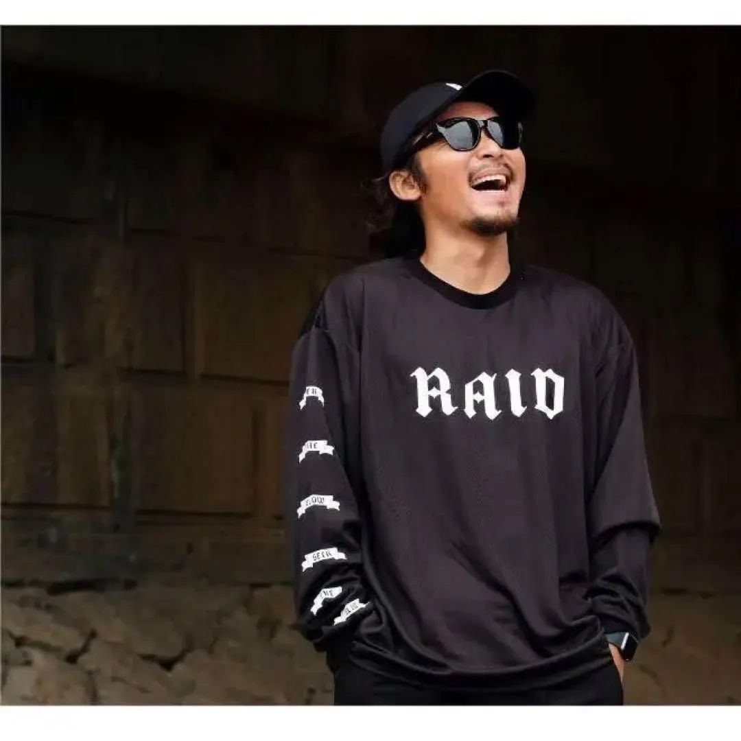 レイドジャパン ロンT 新品　M CRACK DRY TEE / RAID レイドジャパン サンダーストームドライT グレー Mサイズ RAID JAPAN