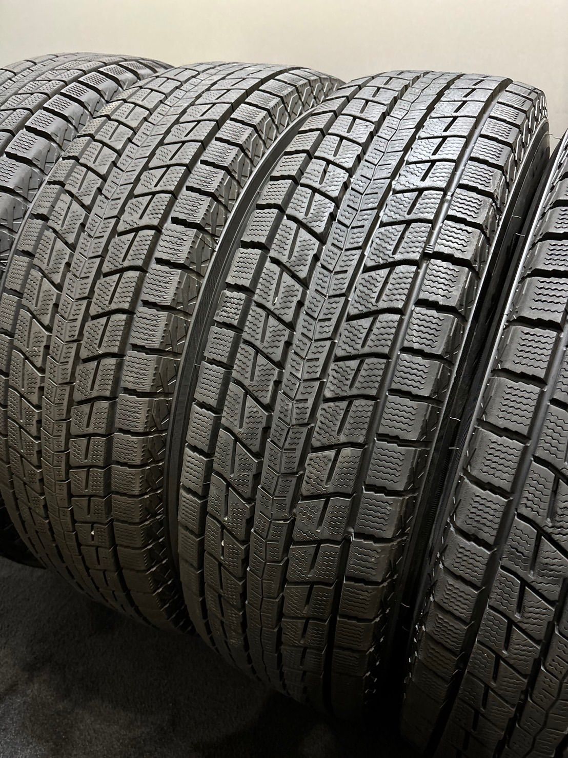 215/80R15 DUNLOP/WINTER MAXX SJ8 22年製 スタッドレス 4本 ダンロップ ウィンターマックス シエラ サーフ テラノ (南4-H371)