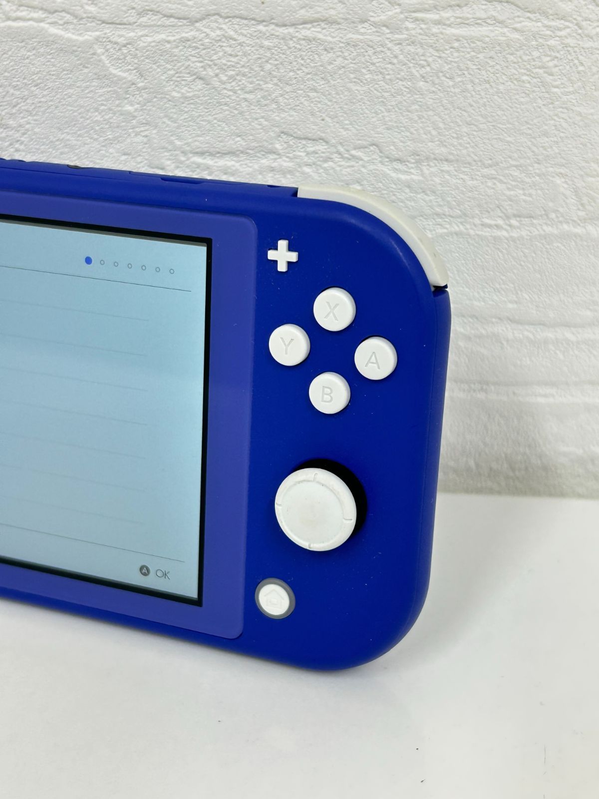 B-697 Nintendo 任天堂 Switch Lite ブルー HDH-001 本体のみ 通電動作 済み み