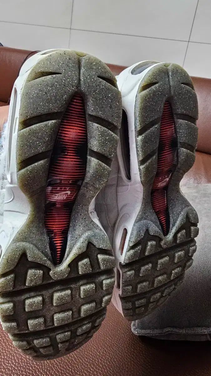 AIR