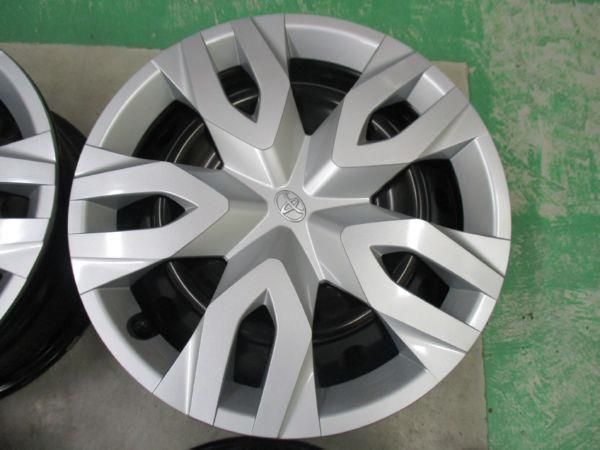 カローラクロス 17インチ 純正ホイール 新車外し② 送料無料* 新車外し☆トヨタ カローラ クロス 純正 ホイール 17