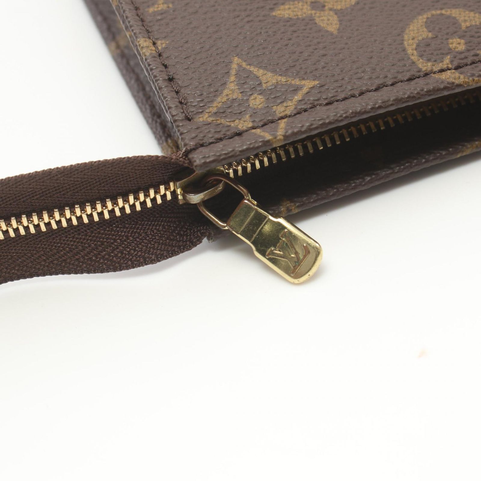 LOUIS VUITTON モノグラム ポッシュトワレット19 ルイ・ヴィトン ポッシュトワレット 19 モノグラム ポーチ - メルカリ