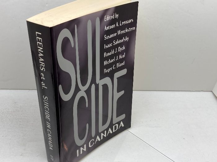 洋書 Suicide in Canada Univ of Toronto Pr Leenaars Antoon A