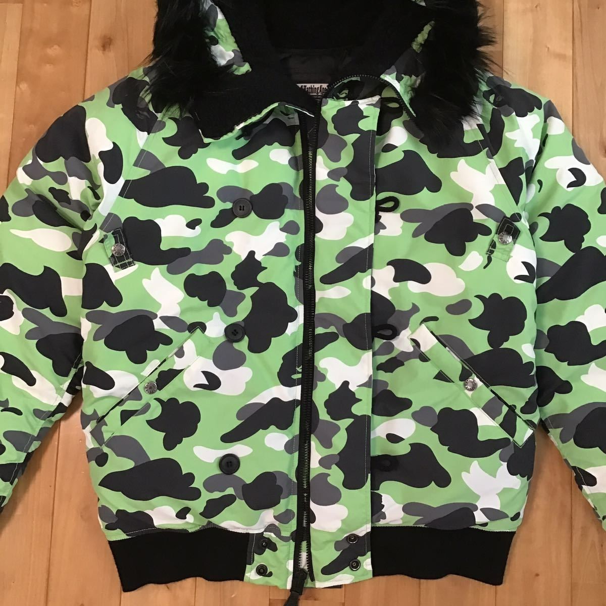 A BATHING APE(アベイシングエイプ) N2B フライトジャケット ...