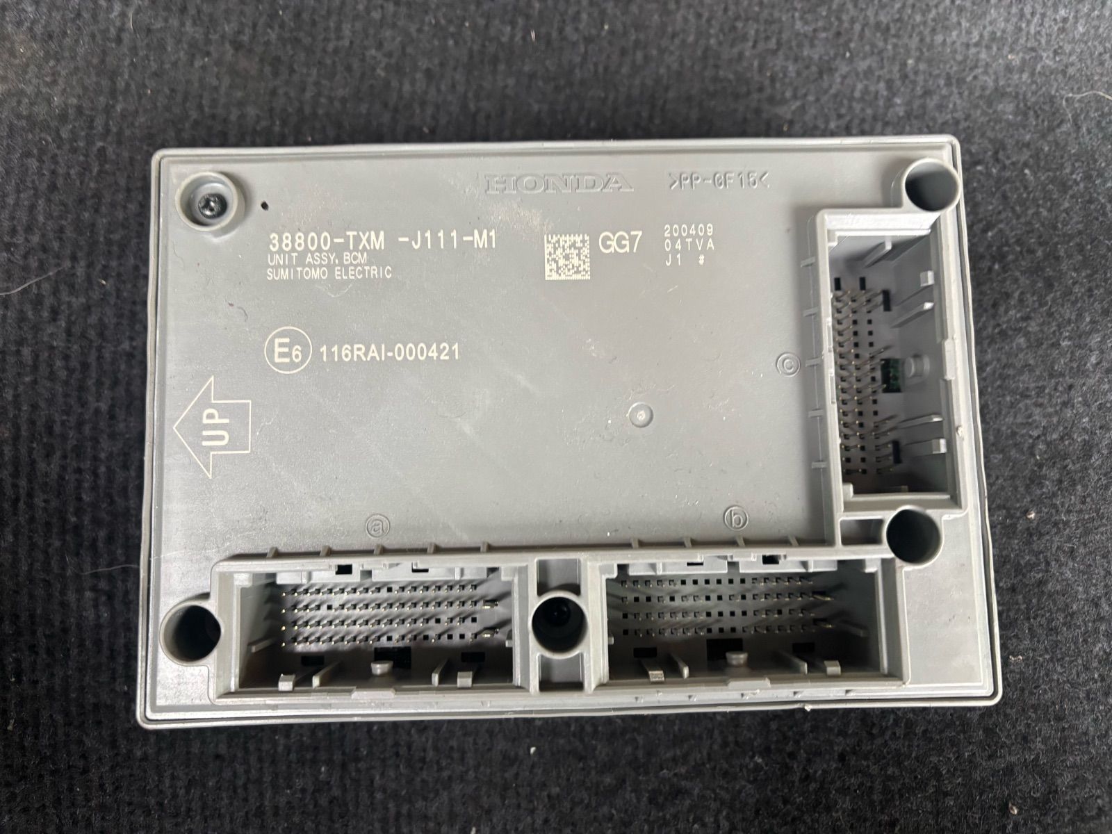 ホンダ インサイト ZE4 ボディコントロールモジュール 38800-TXM-J111-M1 116RAI-000421