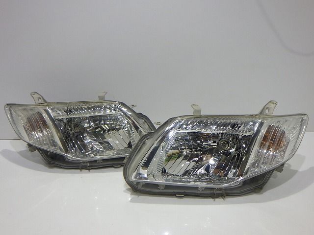 カローラ アクシオ ヘッドライト左右 ハロゲン NZE141|144 前期 12-511 ア レべ付 コーティング 250716132