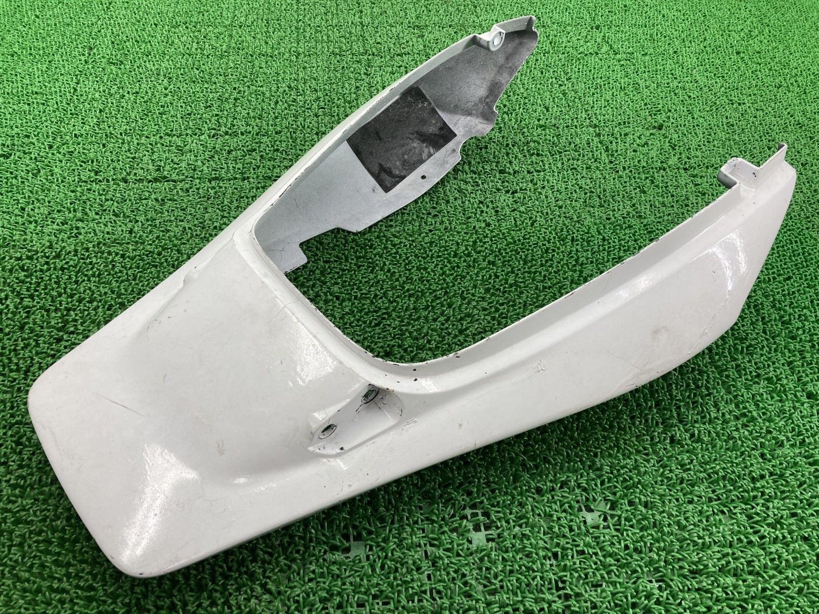 ハーレー ダイナ ラペラソロシート FXDL 1999〜2003 ベアボーン