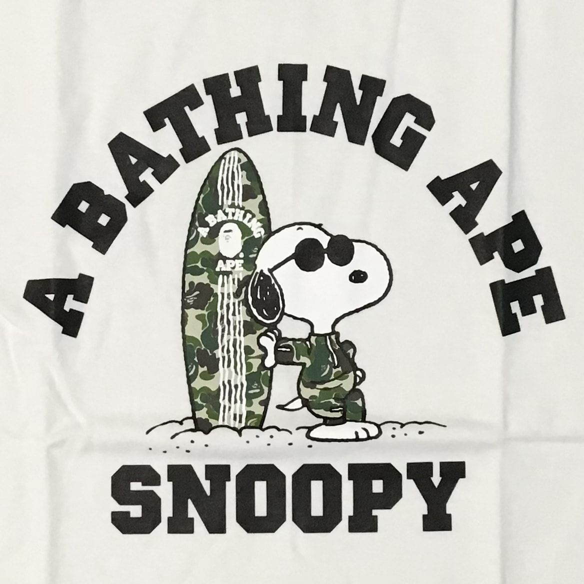 ☆新品☆ SNOOPY × BAPE サーフボード Tシャツ Sサイズ a bathing ape 