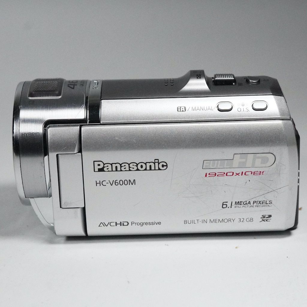 今だけのＢＩＧチャンス！ Panasonic パナソニック HC-V600M シルバー 返金保証 |2198 値段が安い