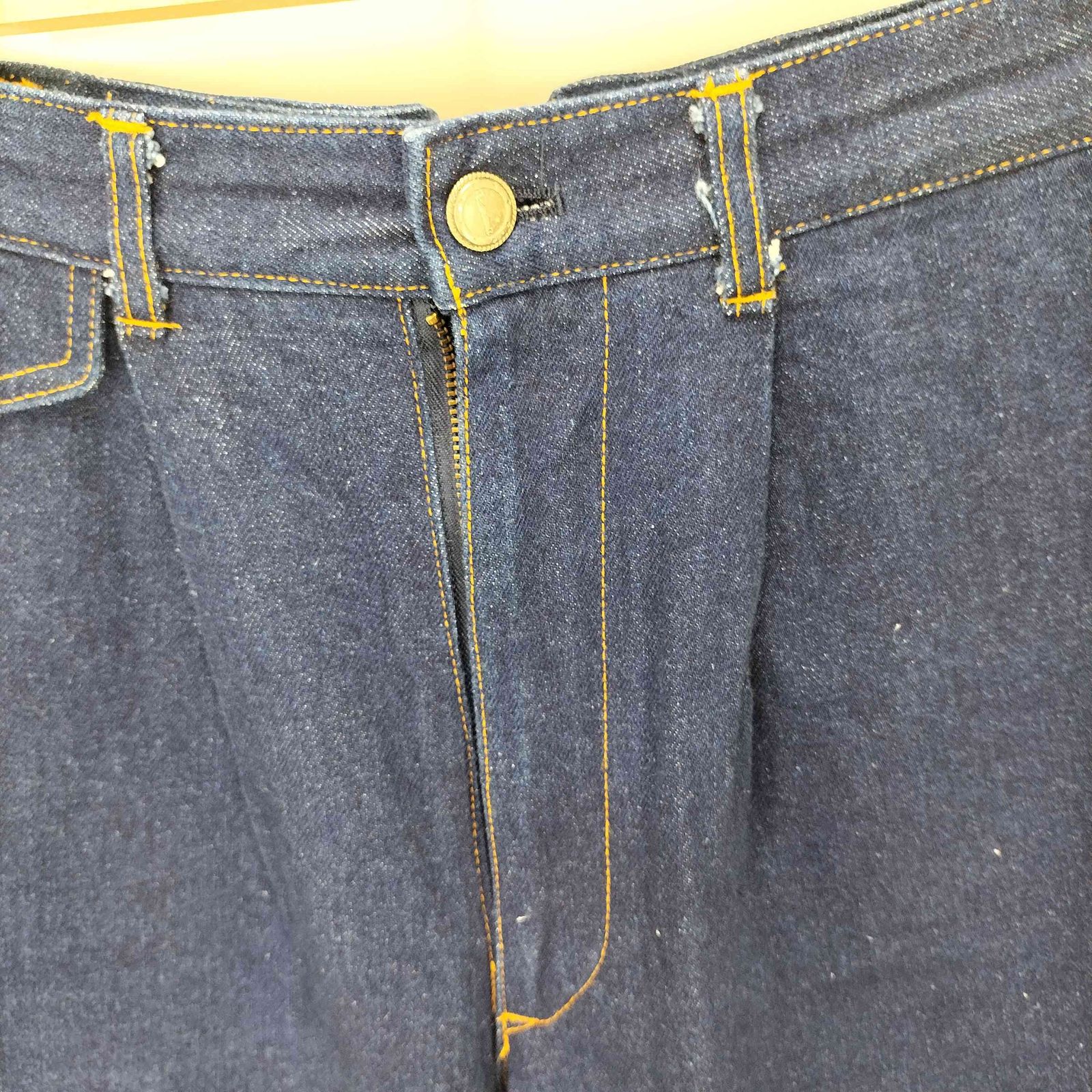 レノマ renoma PARIS タックデニムパンツ メンズ JPN：48 - メルカリ