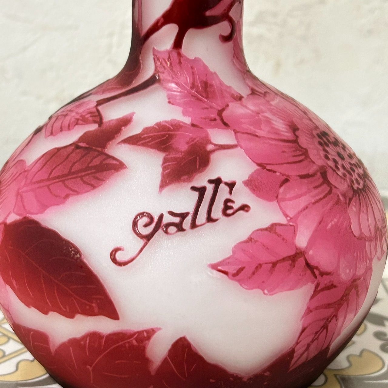 証明書】エミールガレ 鶴首花瓶カメオ彫り被せガラス高さ19cm