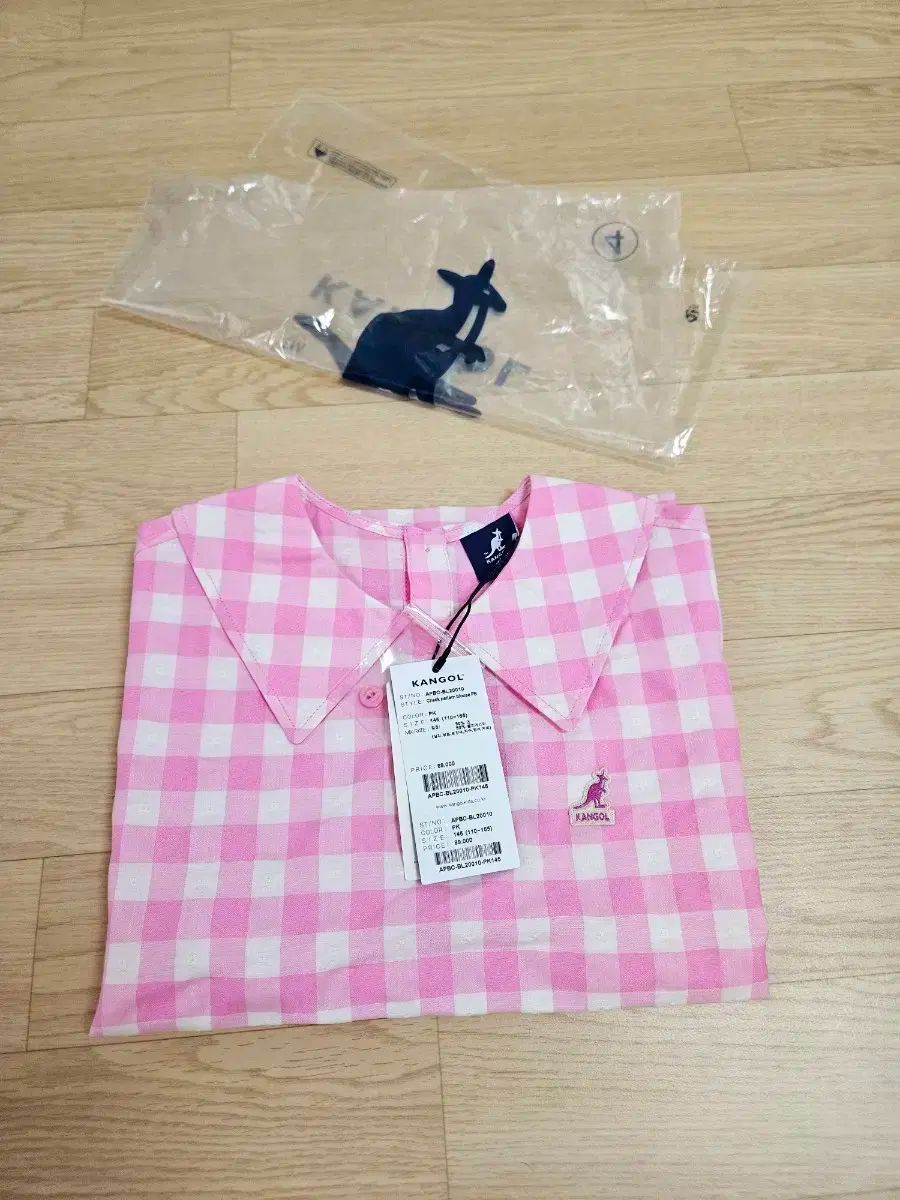 新品 カンゴールキッズ ブラウス 145