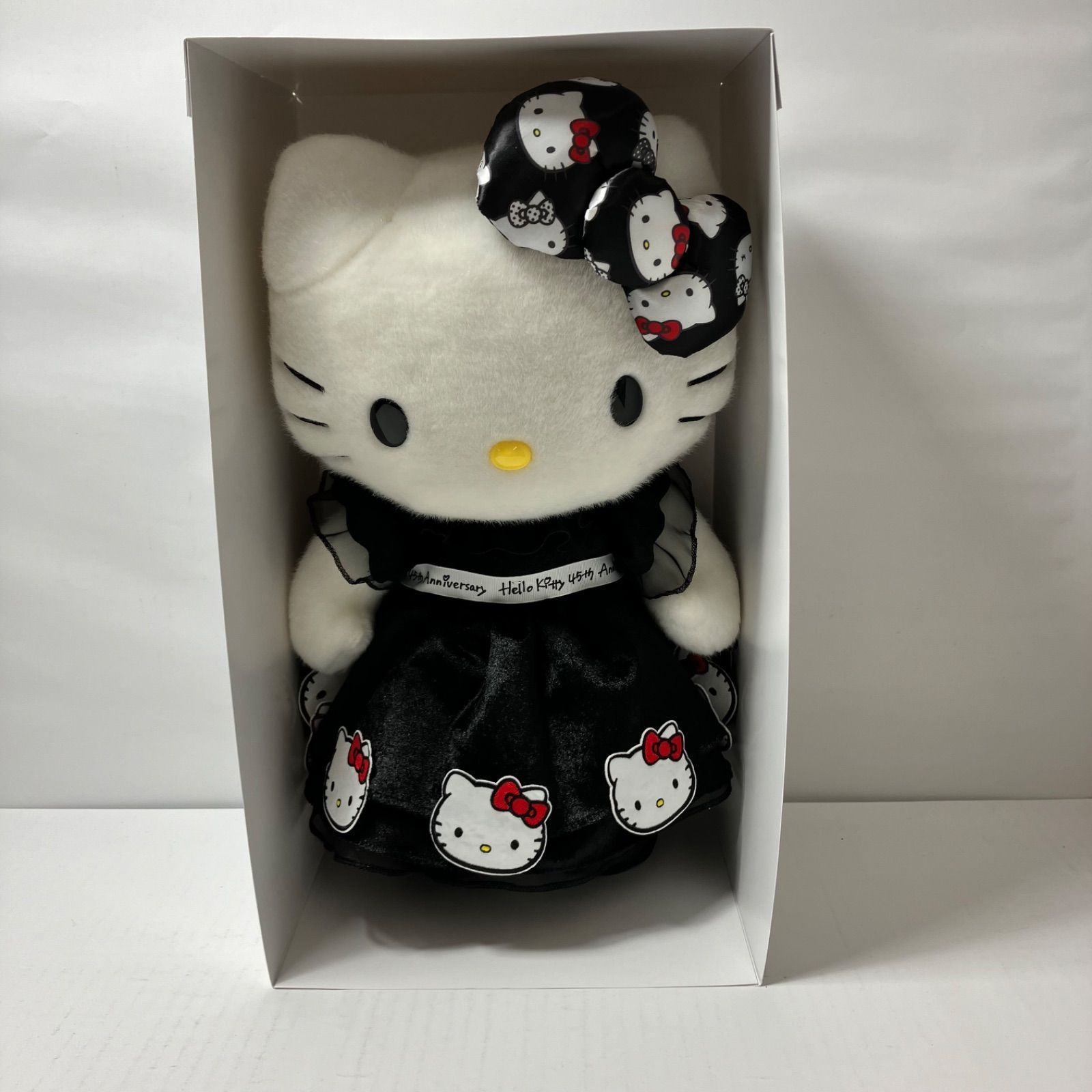 サンリオ ハローキティバースデードール2019サンリオショップ限定 