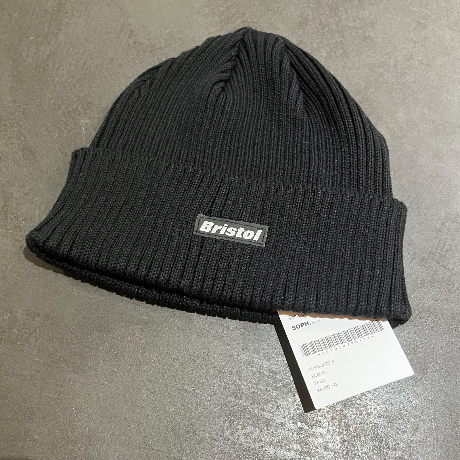 F.C.Real Bristol SMALL LOGO KNIT CAP - @タイムセール実施中！買取