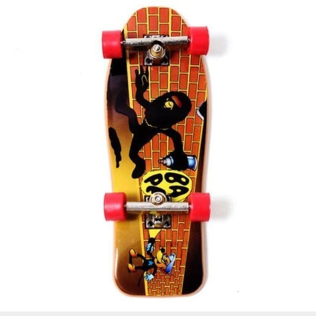 COLOR CAMO SKATEBOARD M（スポーツグッズ）｜A BATHING APE（ア