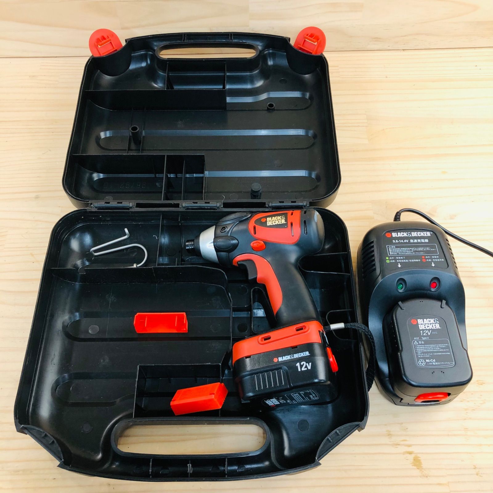 AR42222 通電確認済 BLACK&DECKER ブラックアンドデッカー 工具