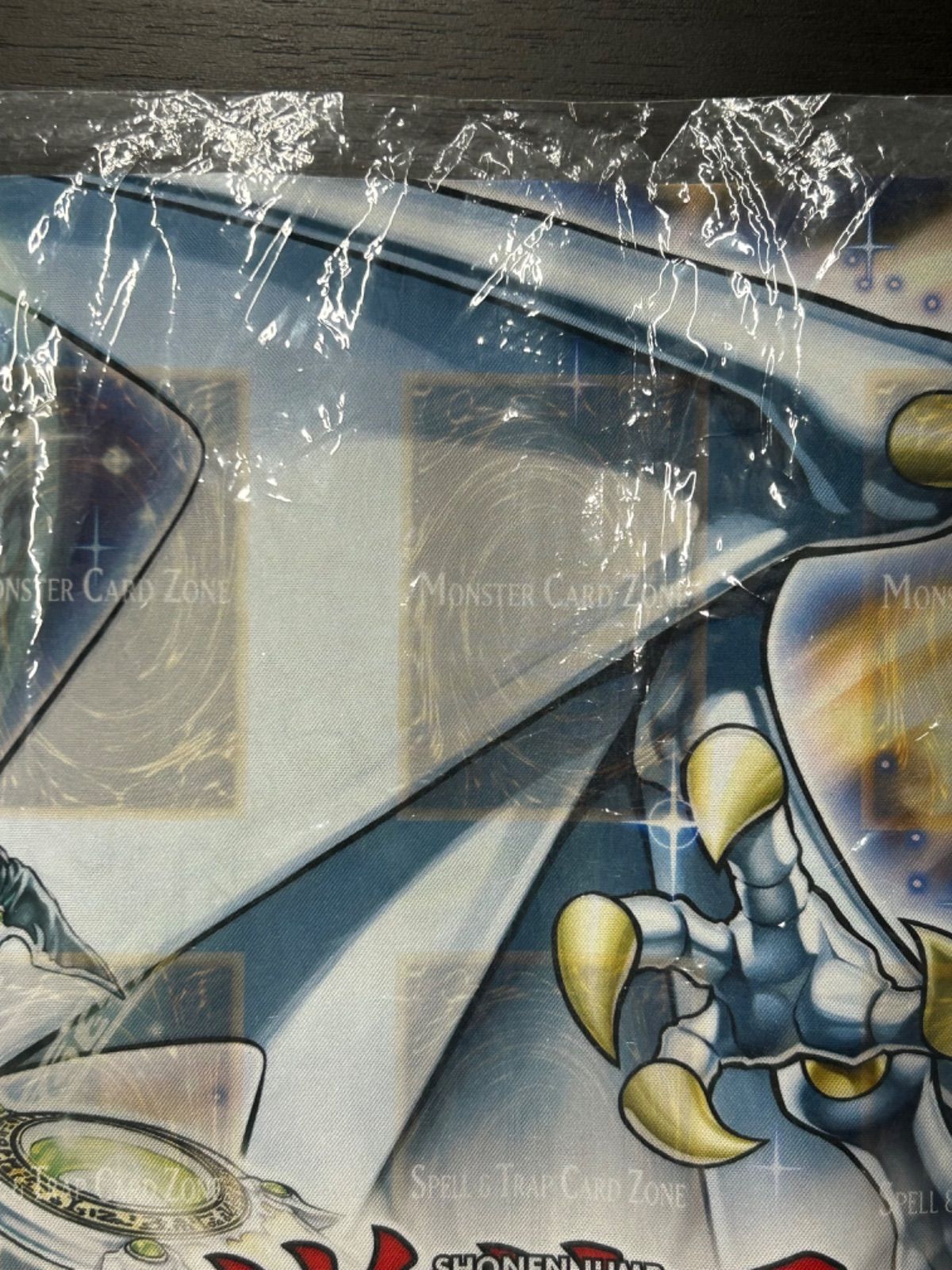 遊戯王 プレイマット WCS2023 伝説の白き龍 伝説の闇の魔導師 外装つき