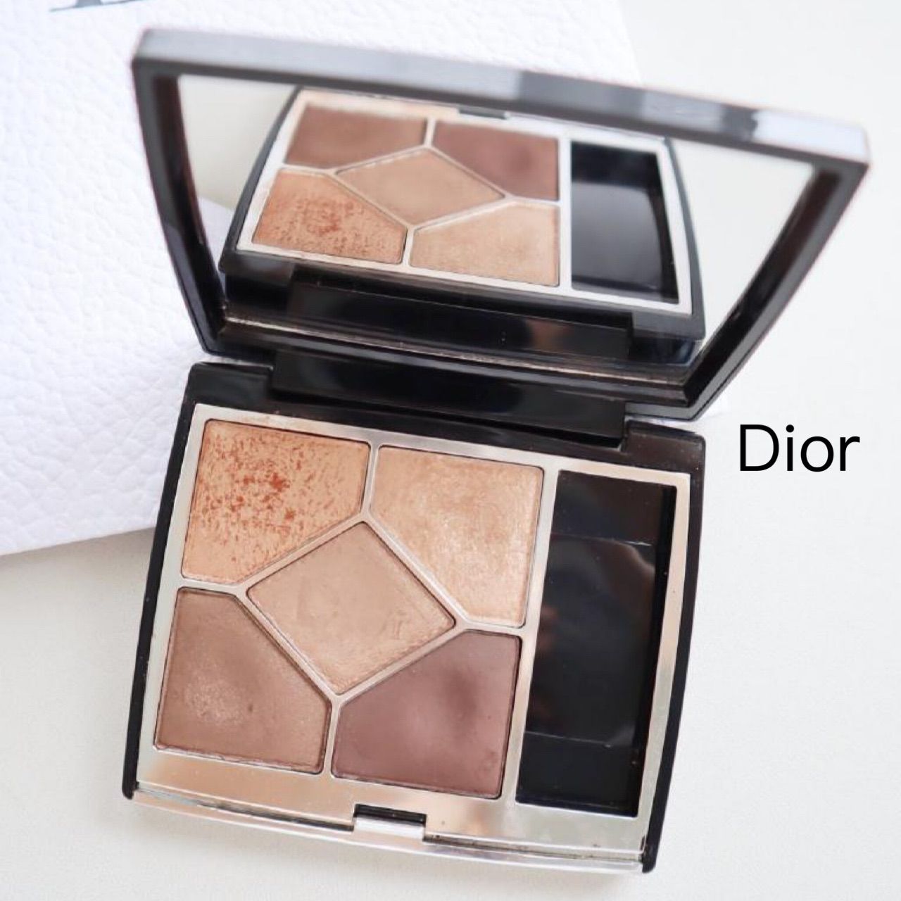 DIOR サンク クルール クチュール　559 ディオール / サンク クルール クチュール 559 ポンチョの公式