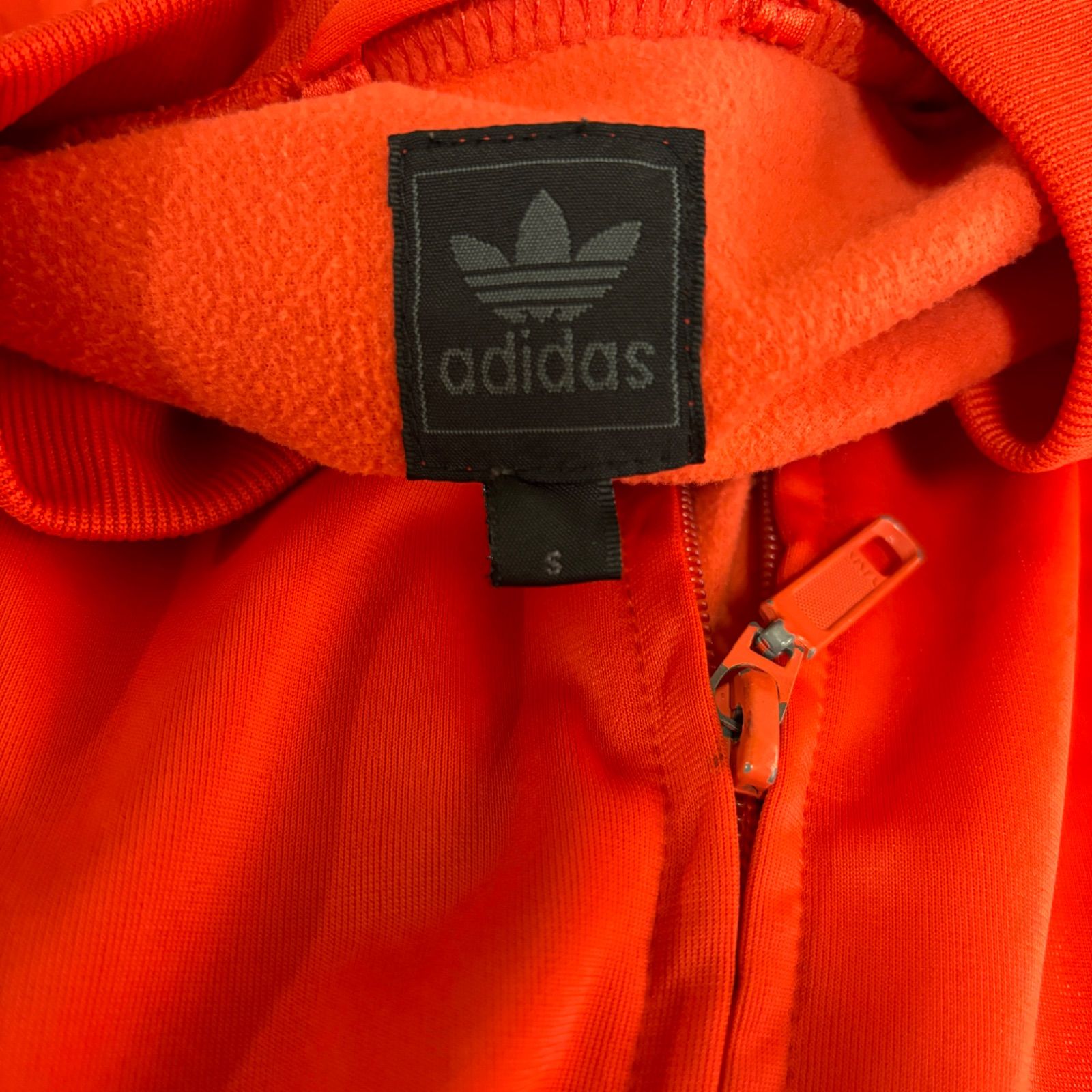  万国旗タグ トレフォイル トラックジャケット L 黒×オレンジ ☆adidas☆ アディダス トラックジャケット 万国旗タグ ジャージ