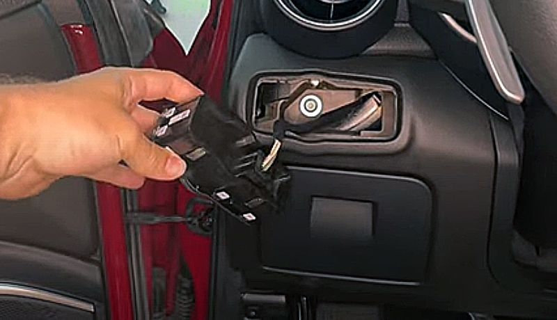 アルファロメオ ジュリア Alfa Romeo Giulia アイドリングストップ キャンセラー スタートストップシステム